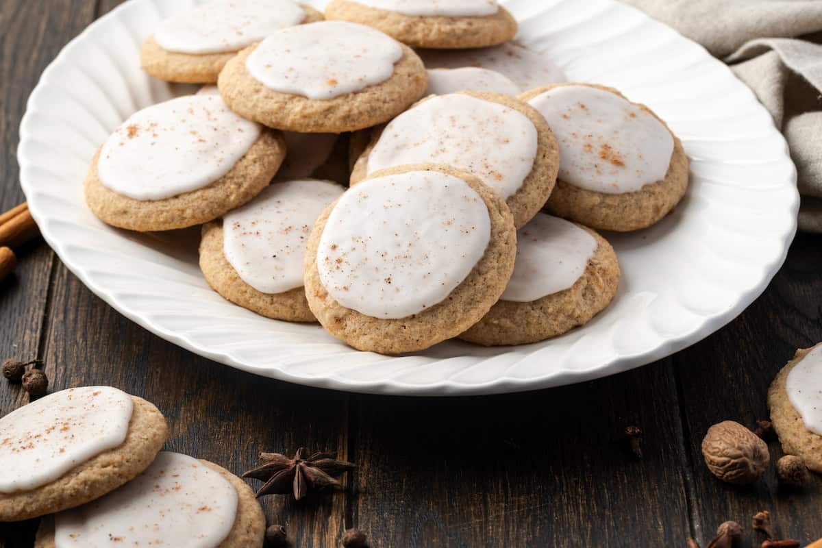 Easy Chai Sugar Cookies with Eggnog Glaze for Holiday Baking